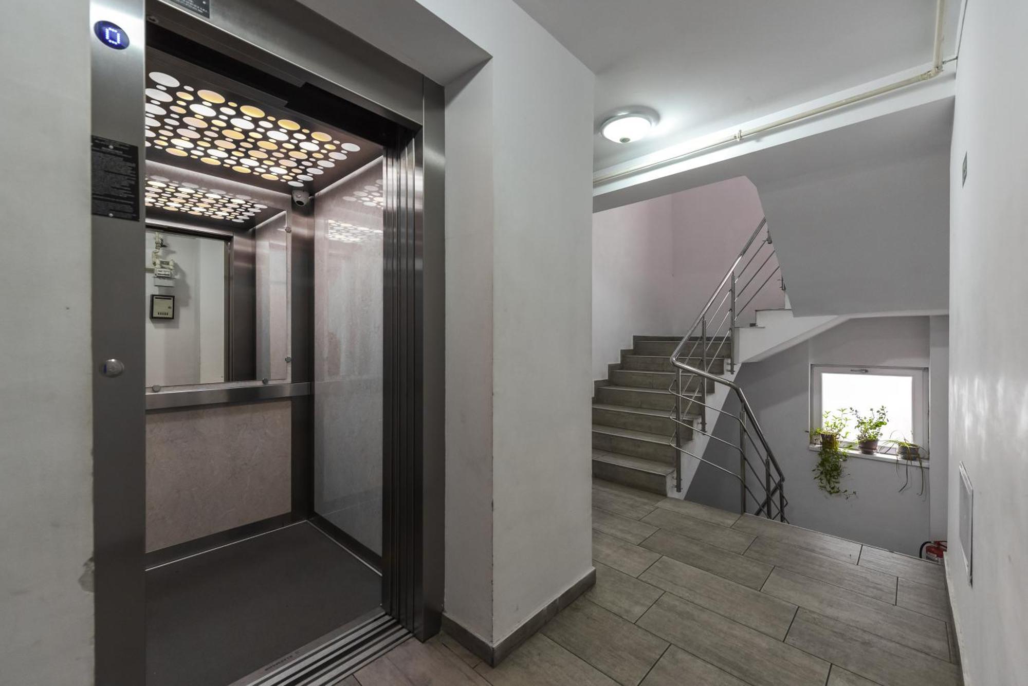 Bucharest Central Apartments - Shabbat Friendly מראה חיצוני תמונה